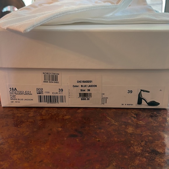 Chloē Scalloped Ankle Strap d’Orsay Pump Lagoon Blue size 39 incl box/dust bags - Picture 7 of 8